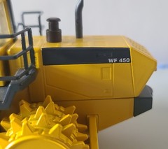 Conrad 2437/0 Komatsu WF450 Compacter/Loader, 1:50 Scale Excellent Condition