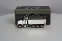 Sword SW2042-RKT 1:50 Peterbilt 357 East Genesis Dump Truck