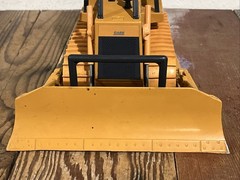 1987 ERTL CASE 2057 BULLDOZER MODEL TOY