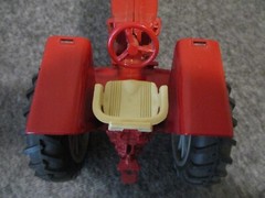 ERTL VINTAGE FARMALL 706 RED TRACTOR – DIE CAST – DECALS – EXCELLENT