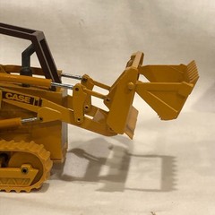 Vintage NZG Case 855C Track Loader / Crawler bucket 1/35