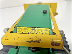 Vintage Tonka Front End Loader Green & Yellow 5» x 12»