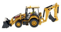 DIECAST MASTERS,CATERPILLAR 420F2 backhoe loader with driver and metal box, 1…