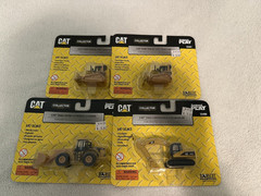 CAT Collectible Die-Cast Scale Model Replica