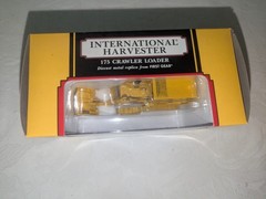 1:50 International Harvester 175 Crawler Loader 50-3058 First Gear