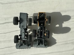 ERTL Front Loader Payloader 560 Diecast 1/50? Scale Diecast Metal Two Listed
