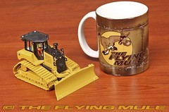 Diecast Masters 1:50 D6R Bulldozer