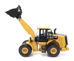 Diecast Masters 84646CS Cat 950M Wheel Loader 1/64 Scale Model