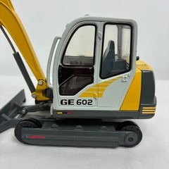 Gehl GE 602 Compact Excavator Diecast Model Yellow Grey Construction Toy