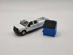 1/87 Scale 8 Yard Dumpster in Blue