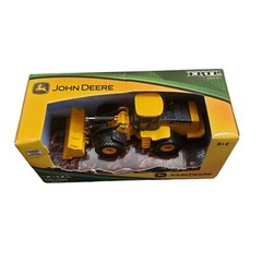 Ertl 37013 1:50 Diecast John Deere Excavator Construction Vehicle. New!