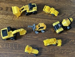 Construction Site Trucks Yellow DIG Toy Lot of 7 Cement Truck, Scoop, Roller