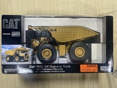 Caterpillar Cat 793D Off Highway Truck 1:50 Norscot 55151 NIB