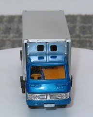 GRIP Zechin 20 Isuzu Lift Truck Flight Food 1:62 Scale in Original Box Japan