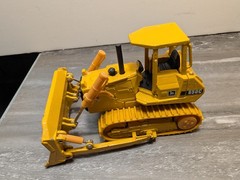 Vintage Ertl John Deere 850C Crawler Dozer Die-Cast Construction Toy