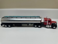 Diapet Mack truck Tank-Lorry 1:50 Yonezawa Toys Made In Japan