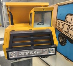 Vintage Nylint Jumbo Dump Truck Pressed Steel Yellow #9250 With Original Box!!