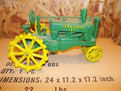 John Deere GP tractor VINTAGE Cast Iron Toy 1/16 Original