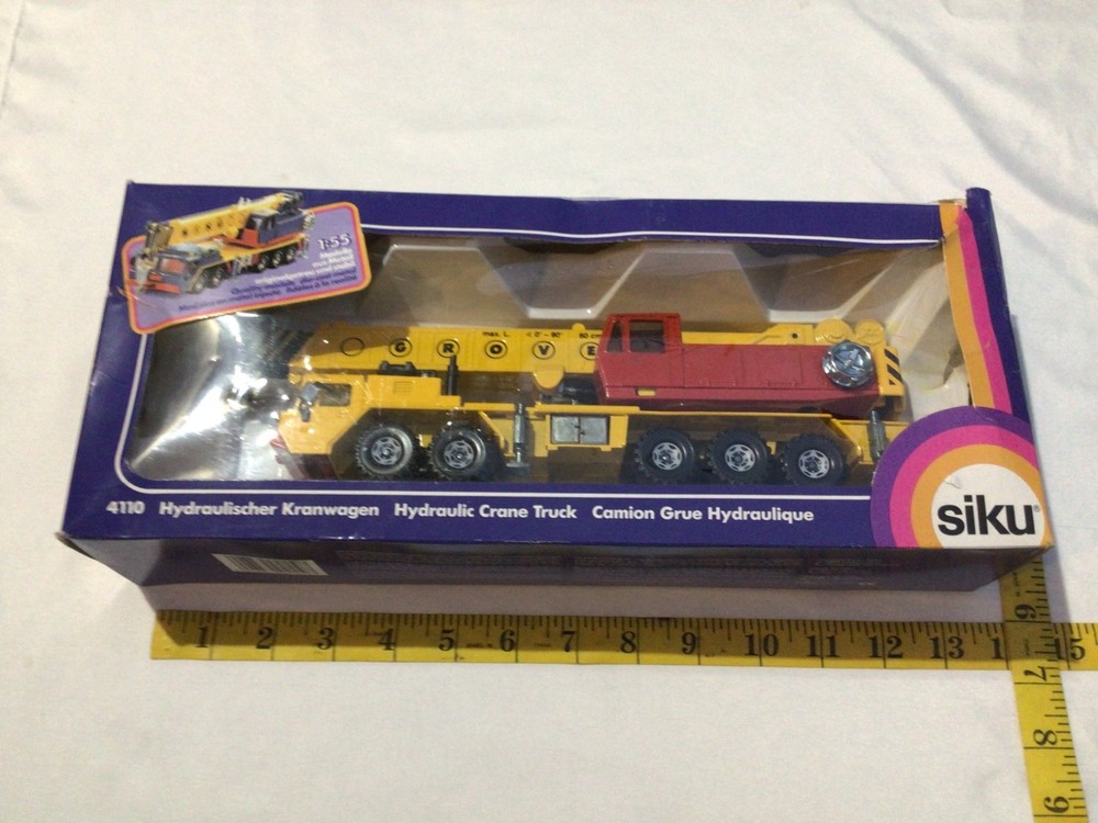 Vintage SIKU HYDRAULIC CRANE TRUCK Die-Cast Metal Toy 1:55 Scale W.-GERMANY new