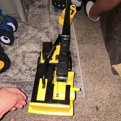 Tonka Crane Yellow/Black Construction Toy Vehicle Construction Equipment