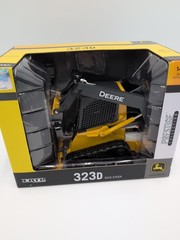 1/16 Ertl Toy John Deere 323D Skid Steer Loader
