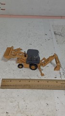 Ertl Case 590 Super L Loader Backhoe Series 2 1:50 Scale