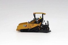 DM 1/50 Scale Cat AP655 Asphalt Paver Diecast Model Toy Gift NIB 85590MH