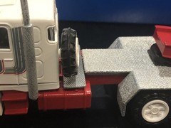 Conrad #3912 Volvo NL12 Intercooler Tractor Lowboy Trailer 1:50 – Diecast Boxed
