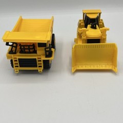 Vtg 1998 Mattel Caterpillar Dump Truck & Bulldozer Plastic Metal Collectibles