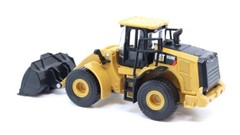 Diecast Masters 84646CS Cat 950M Wheel Loader 1/64 Scale Model