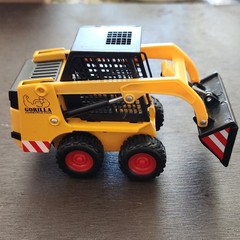 Gorilla Construction 1:55 Loader Diecast Plastic Metal Yellow Black Red Toy
