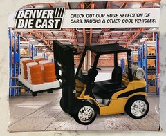NIB 2018 Denver Diecast Forklift Yellow & Black W/ Pallet of Red & White Barrels