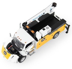 1:50 ERTL *JOHN DEERE* Kenworth SERVICE TRUCK *PRESTIGE COLLECTION* NIB