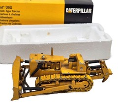 Vintage Conrad #2874 CAT Caterpillar D9G Tractor Dozer 1:50 Limited Edition Box