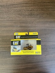 Norscot 1:87 Scale Cat CS-563E Smooth Drum Vibratory Soil Compactor