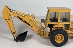 Ertl Ford 555A Backhoe Loader 1/32 Scale Diecast