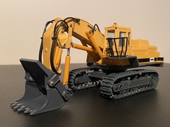 Shinsei 1:50 diecast #614 Komatsu PC650 Hydraulic Excavator Loading Shovel MINT!