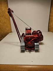 TD-24 DIESEL CRAWLER INTERNATIONAL Toy