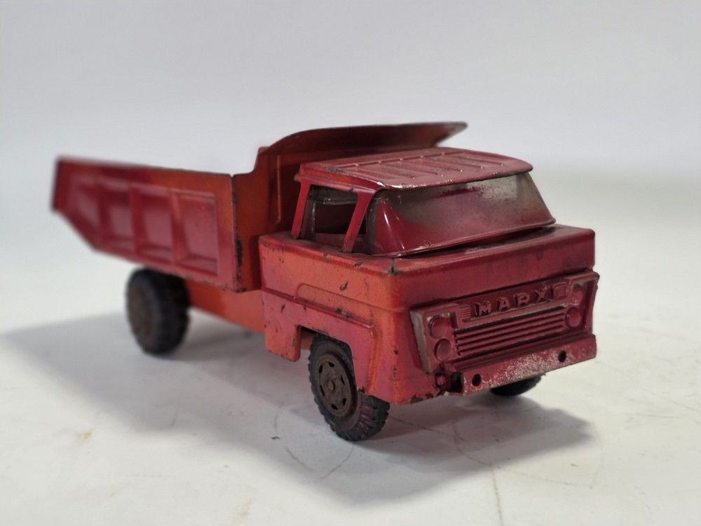 Marx Pressed Steel Metal Dump Truck 1950s 1960s ( FOR PARTS OR RESTORATION)