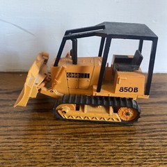 NZG Case 850B Angle Tilt Dozer, 1/35 scale, W Germany Excellent Condition