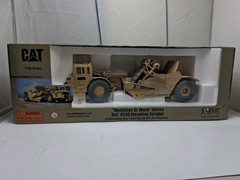Norscot 55182 CAT 623G Elevating Scraper 1:50 Machines At Work Series Sealed
