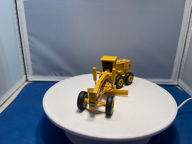 Ertl 1848 Caterpillar 12G motor diecast toy Grader, 1:64, cast iron contruction.