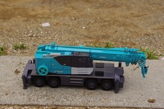 DaiyaPet Kobelco Panther X700 Crane 1/64 Diecast Construction Toy JP