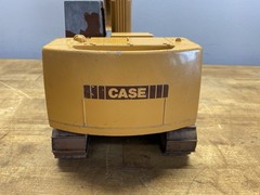 1/16 ERTL Case Model 688 Excavator Construction Toy W/ Tracks