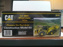 Norscot Construction Model Kit CAT 980G Wheel Loader 1:50 Yellow Sealed