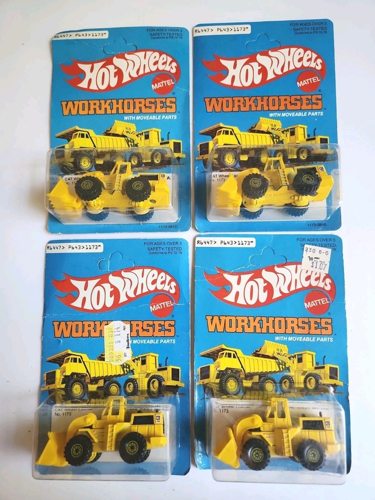 Vintage 1979 Hot Wheels Workhorses 1173 Cat Loader Construction Toy Lot of 4