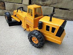 Vintage Tonka Mighty Road Grader with Double Blade Orange 54726
