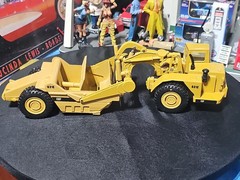 Vintage ERTL 1/50 Caterpillar Wheel Tractor SCRAPER Diecast Metal CAT 631E