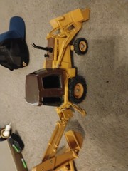 Vintage ERTL CASE 580 E 1:16 Scale Construction Loader Backhoe