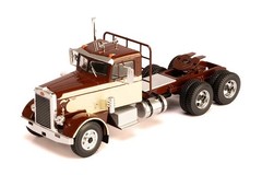 IXO TR226 Peterbilt 281 Daycab Tractor – Brown/Beige 1/43 O Scale Die-cast MIB